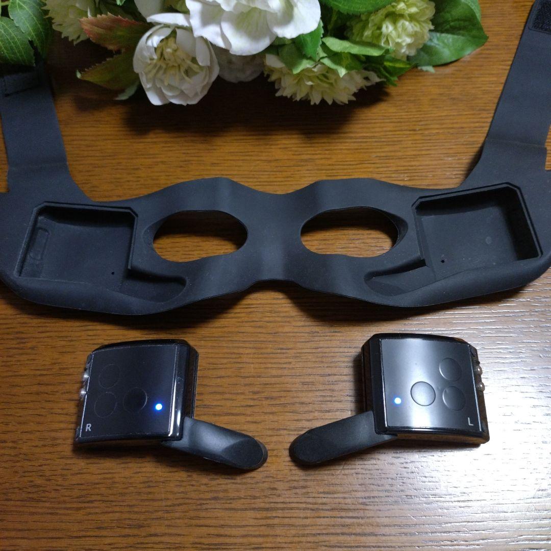 ★ヤーマン ウェアラブルEMS美顔器★メディリフトアイブラック EPE-10BB