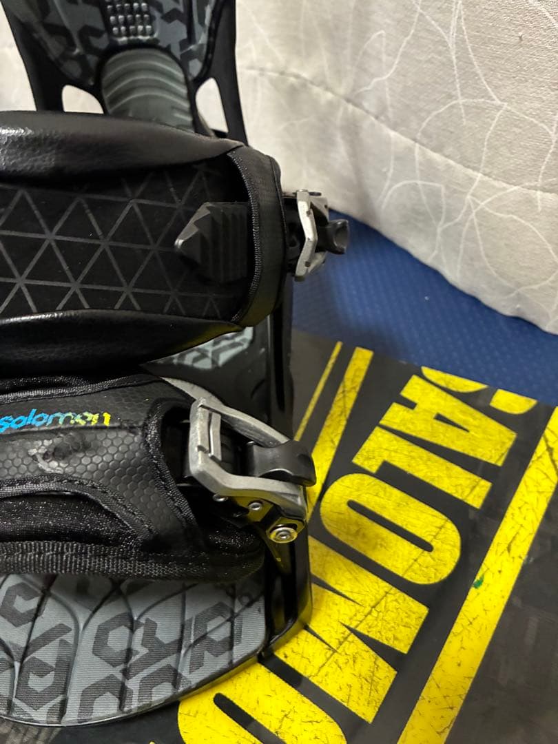 馬*ん様 サロモン Surface 156カラー統一ビンディングMサイズ
