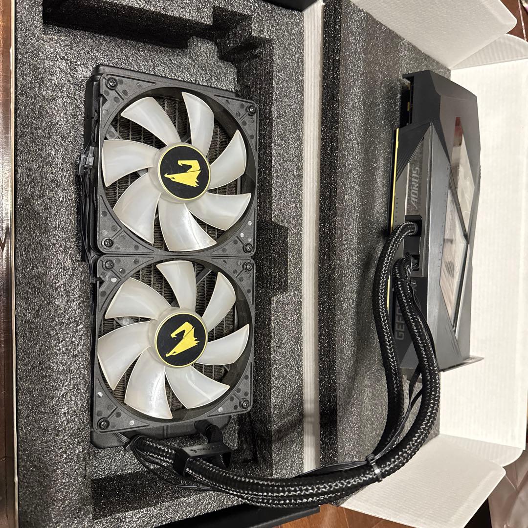 AORUS GeForce RTX 3080 グラフィックボード