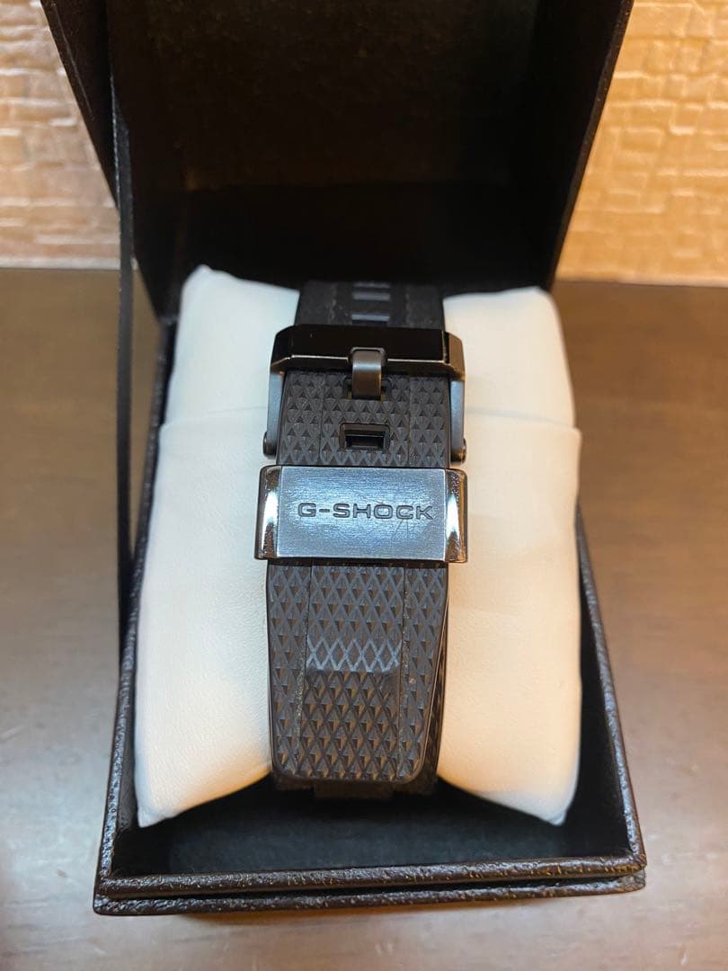 【極美品/レア】G-SHOCK GST-B100XB-2AJF 海外セレブ愛用