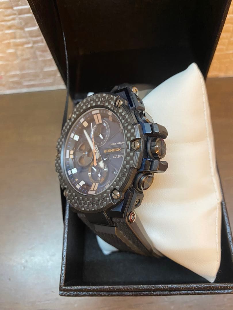 【極美品/レア】G-SHOCK GST-B100XB-2AJF 海外セレブ愛用