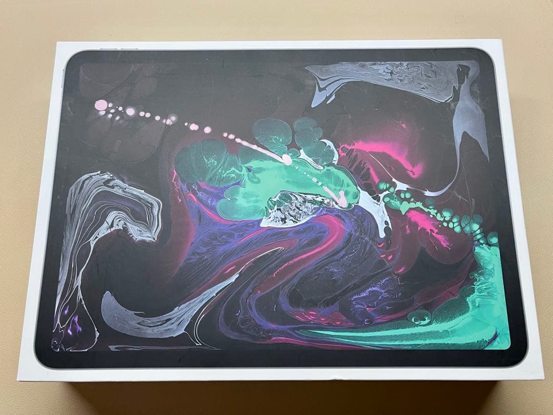 h*。様 【美品】iPad Pro 11インチ 64GB Wi-Fiモデル