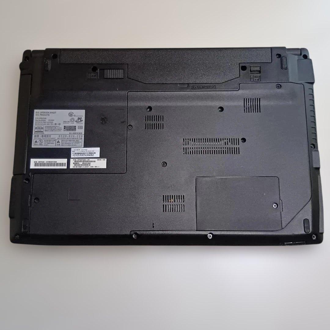 即日発送/すぐ使える/大画面15.6インチ/メモリ8GB/快速SSD512GB