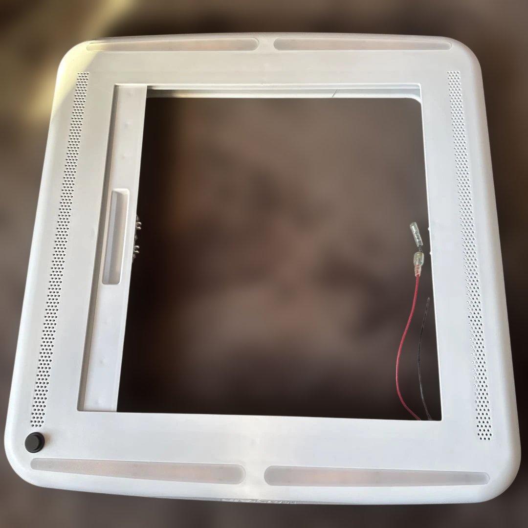 キャンピングカーMAXXSHADE PLUS