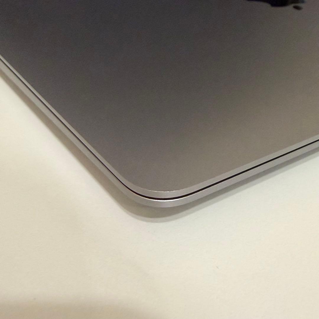 MacBook Air M1 16GB/256GB 美品 バッテリー96%