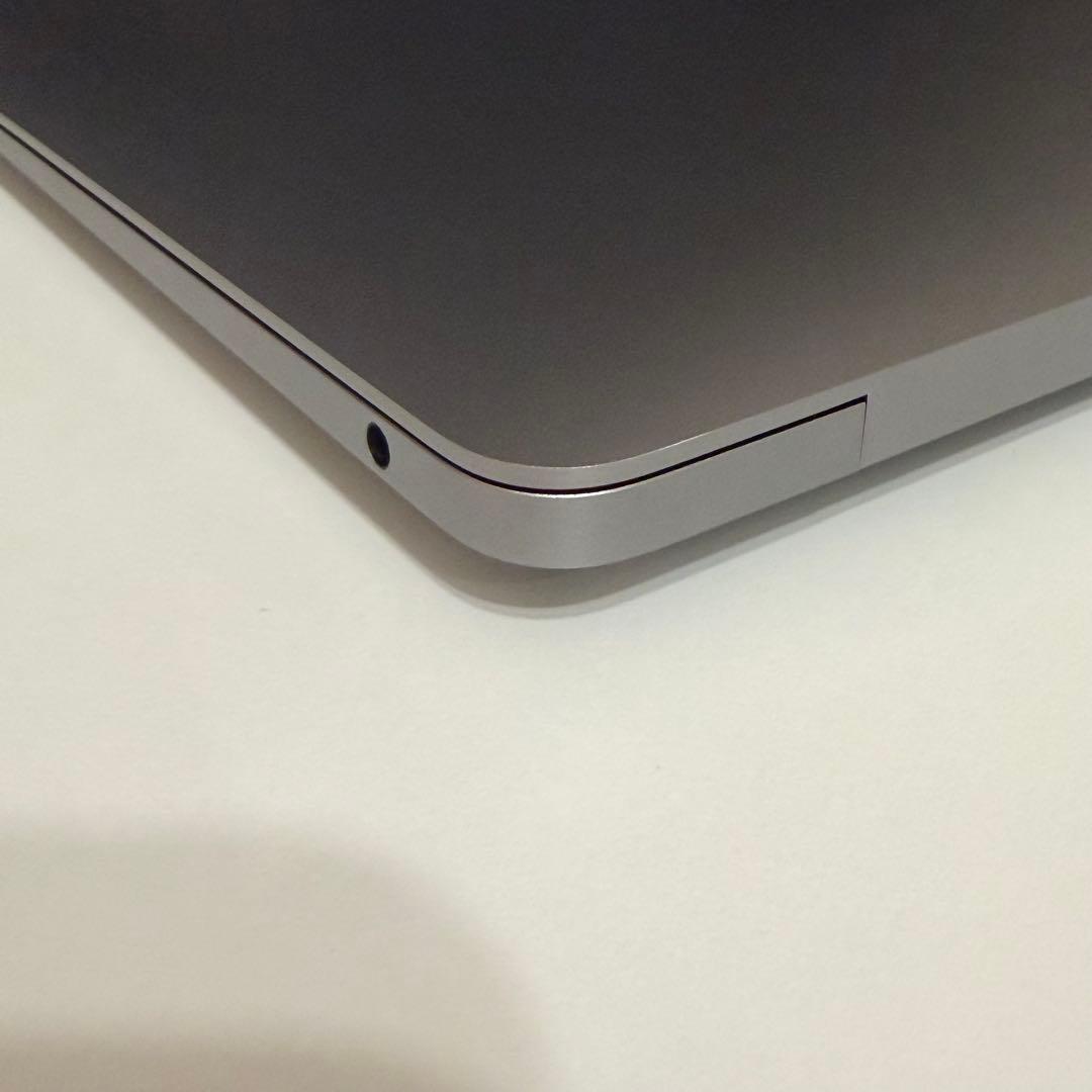 MacBook Air M1 16GB/256GB 美品 バッテリー96%