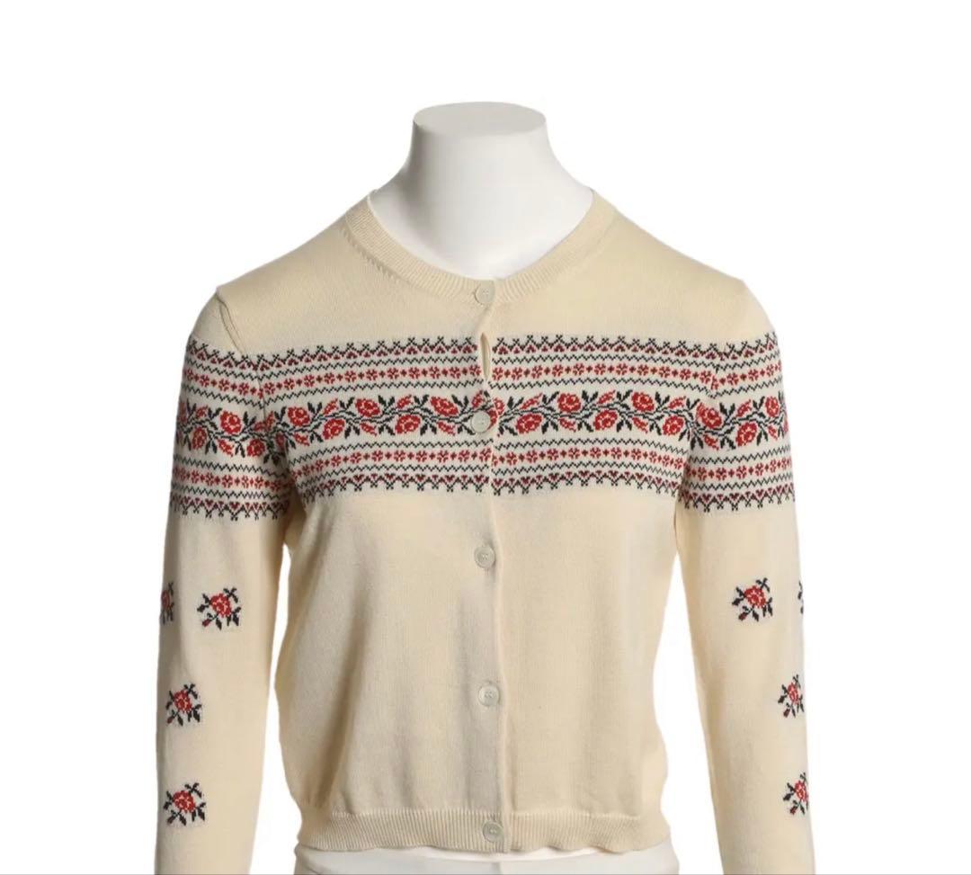 専用　MIU MIU バラ柄ニットカーディガン