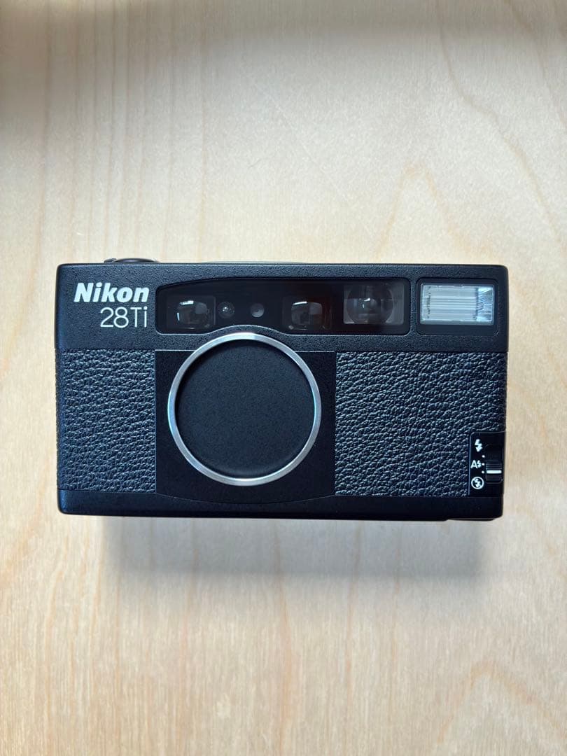 Nikon 28ti フィルムカメラ