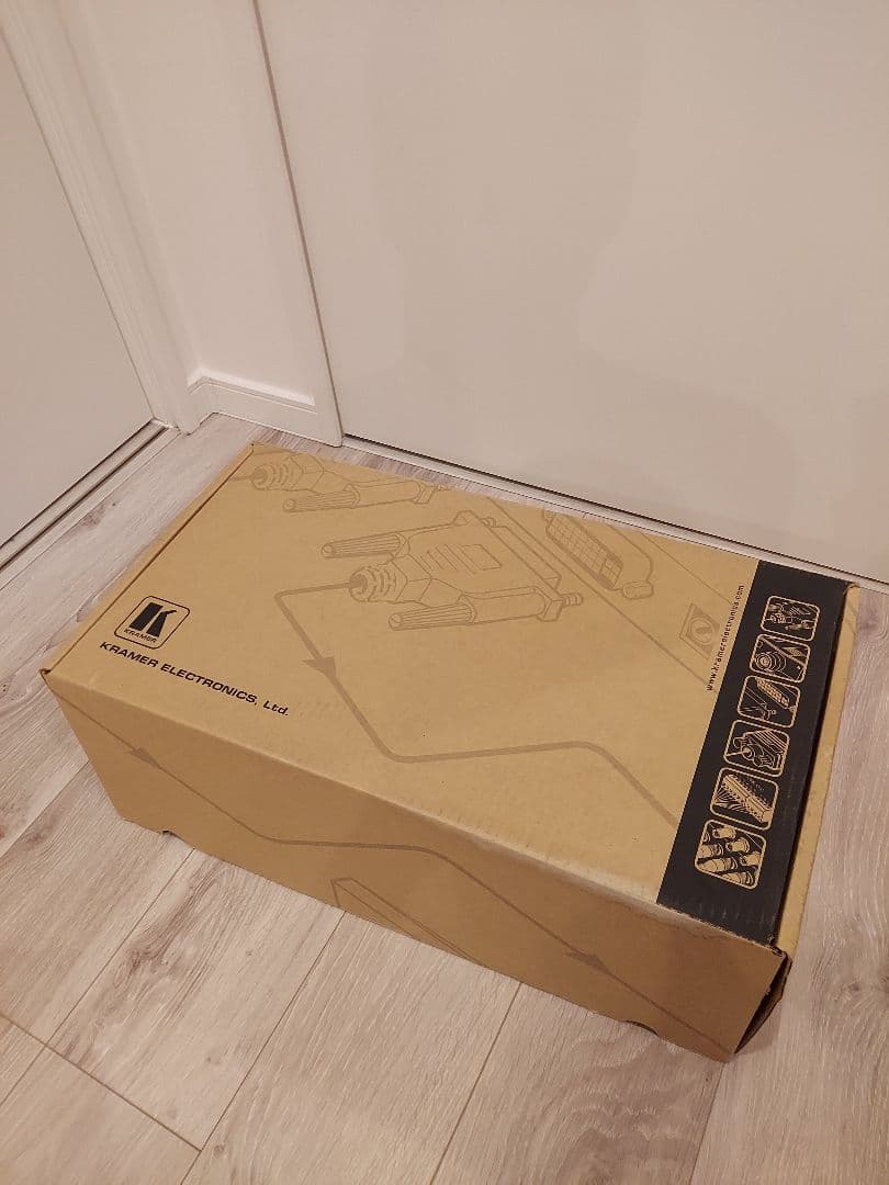 Kramer VP-10 VP10 1:10 RGBHV 分配アンプ