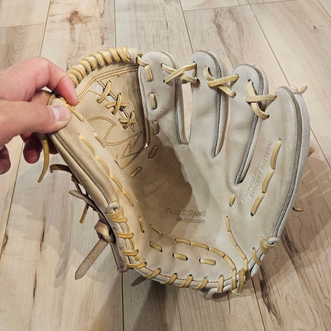 ZETT　プロステイタス　軟式　投手用