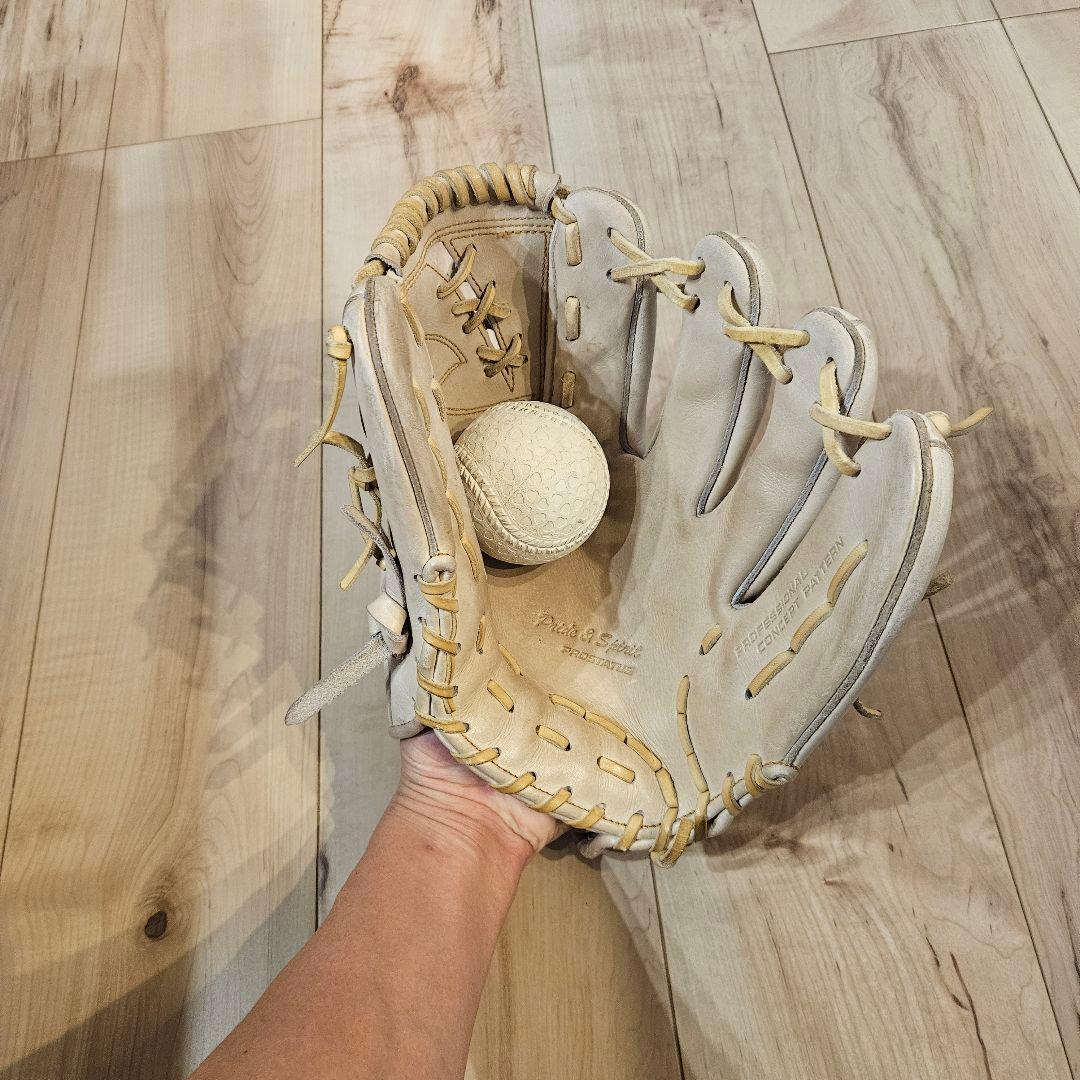 ZETT　プロステイタス　軟式　投手用