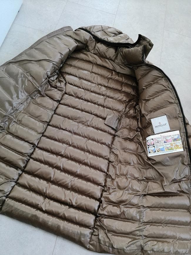 MONCLER モンクレール MOKA モカ ダウンコート 3 G32-003