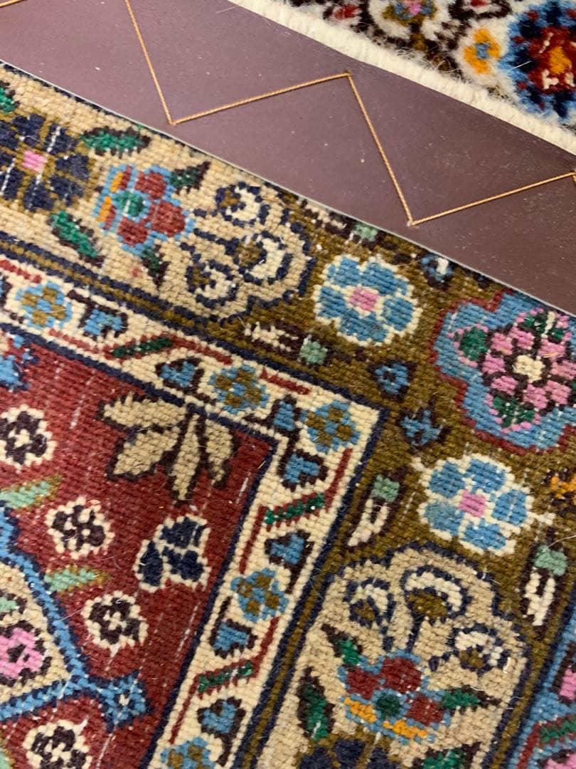 送料込み！　ペルシャ絨毯 イラン シルク 307×197