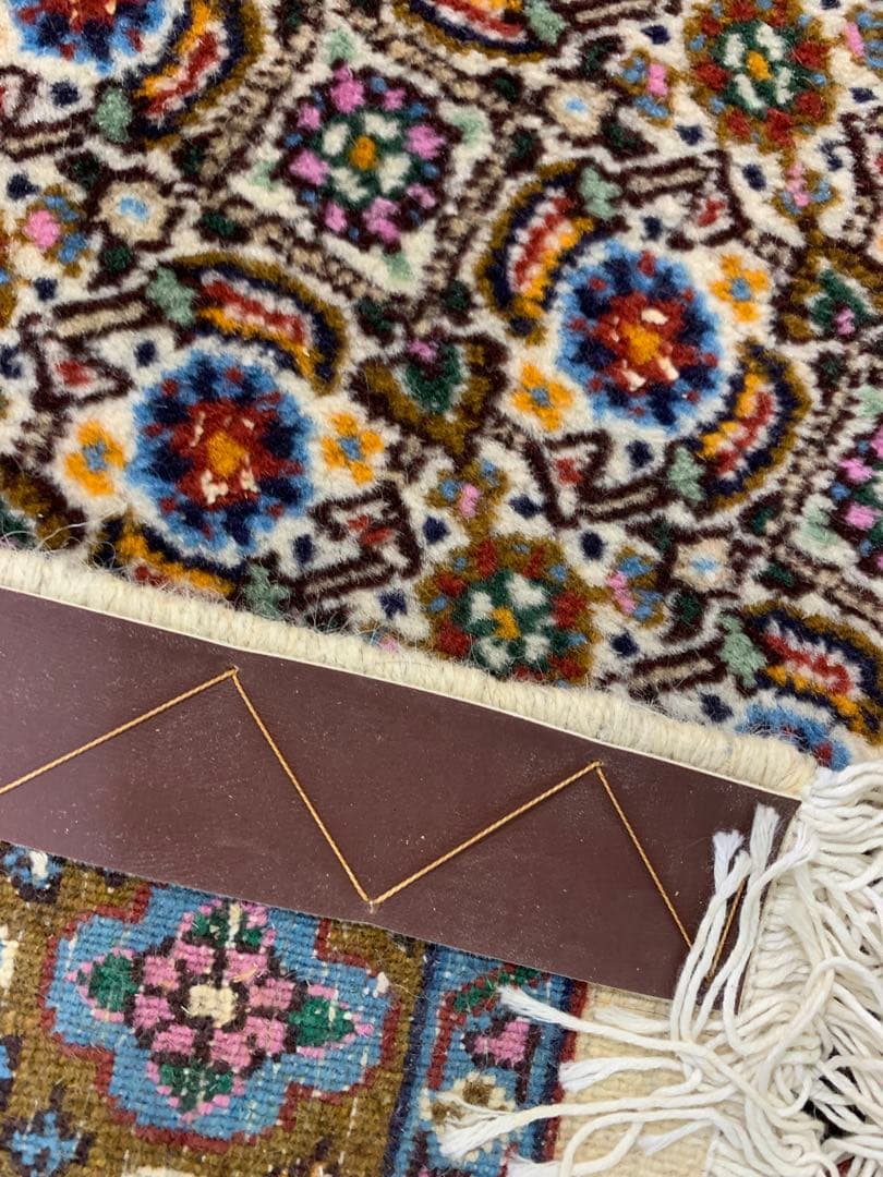 送料込み！　ペルシャ絨毯 イラン シルク 307×197