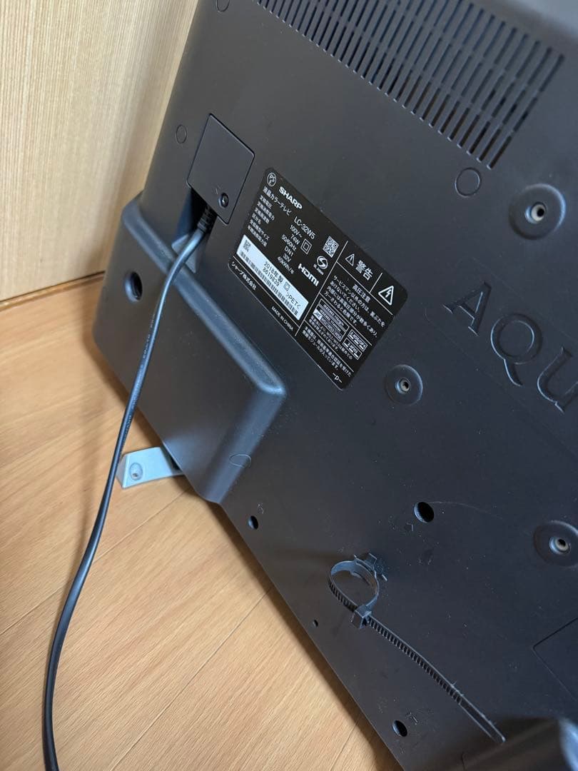 SHARP シャープ　テレビ　32インチ　LC-32W5 2018年製