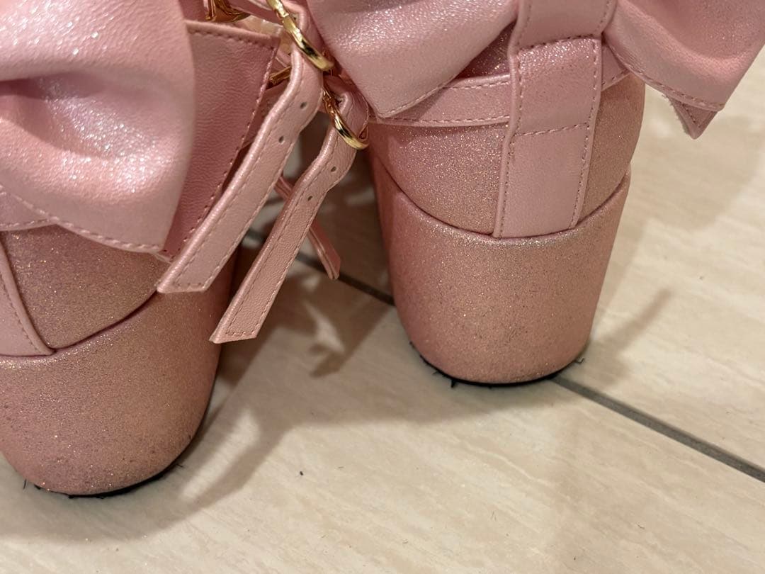 ANGELIC PRETTY リボン付きパールストラップピンクパンプス