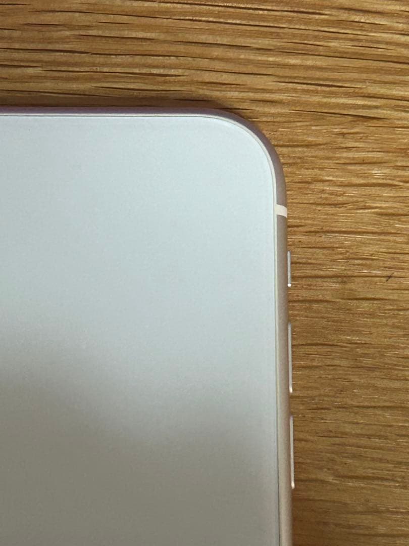 iPhone11 simロックあり