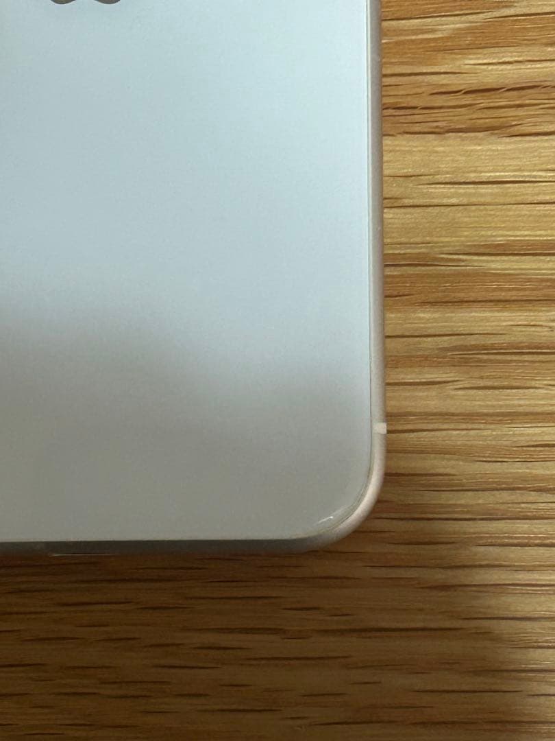 iPhone11 simロックあり