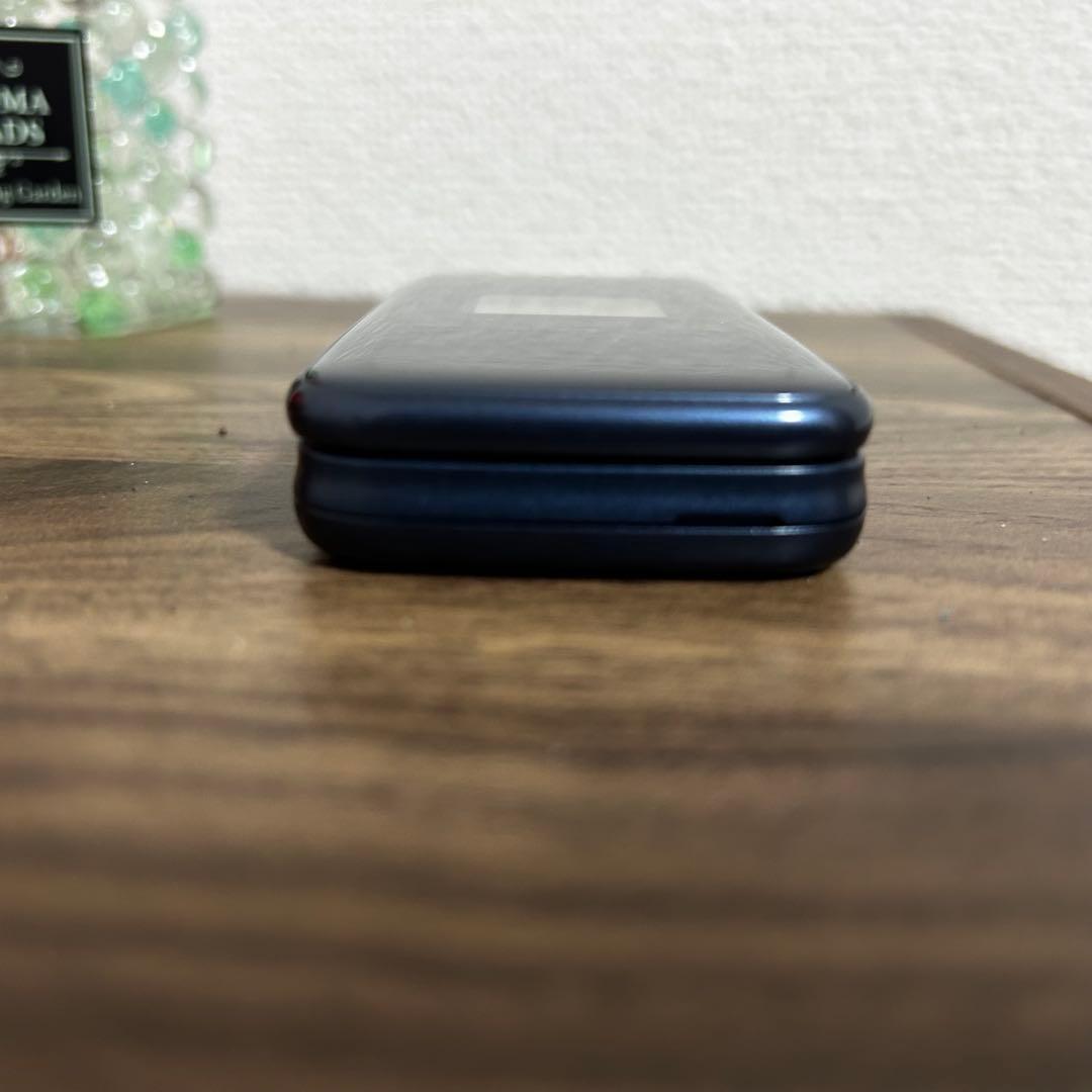 【極美品】docomo Sらくらくホン F-01M 4Gガラホ 判定○