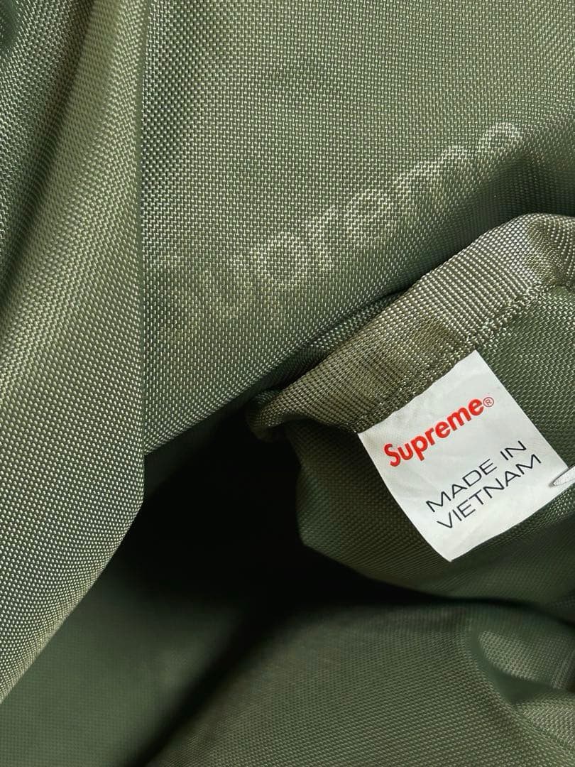 SUPREME Zip Tote バッグ 25L/オリーブ【送料無料】