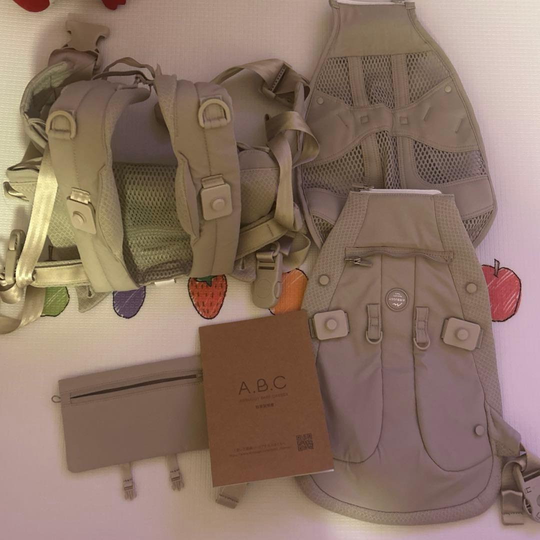 エアバギー　抱っこ紐 A.B.C AIRBUGGY BABY CARRIER