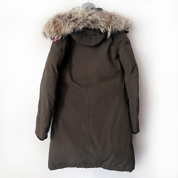 t*e様 カナダグースのダウンコート　ロング丈