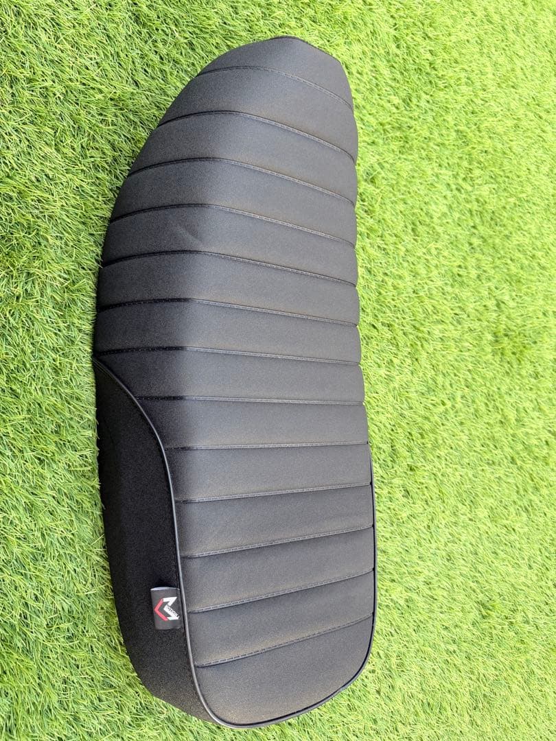 DAX125用　モーションジェイ ジェルパッド付シート