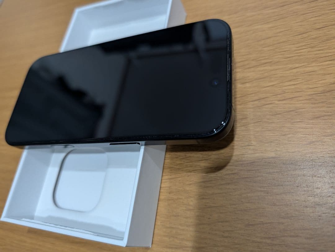 【美品】iPhone 16 Pro 256GB SIMフリー バッテリー97%