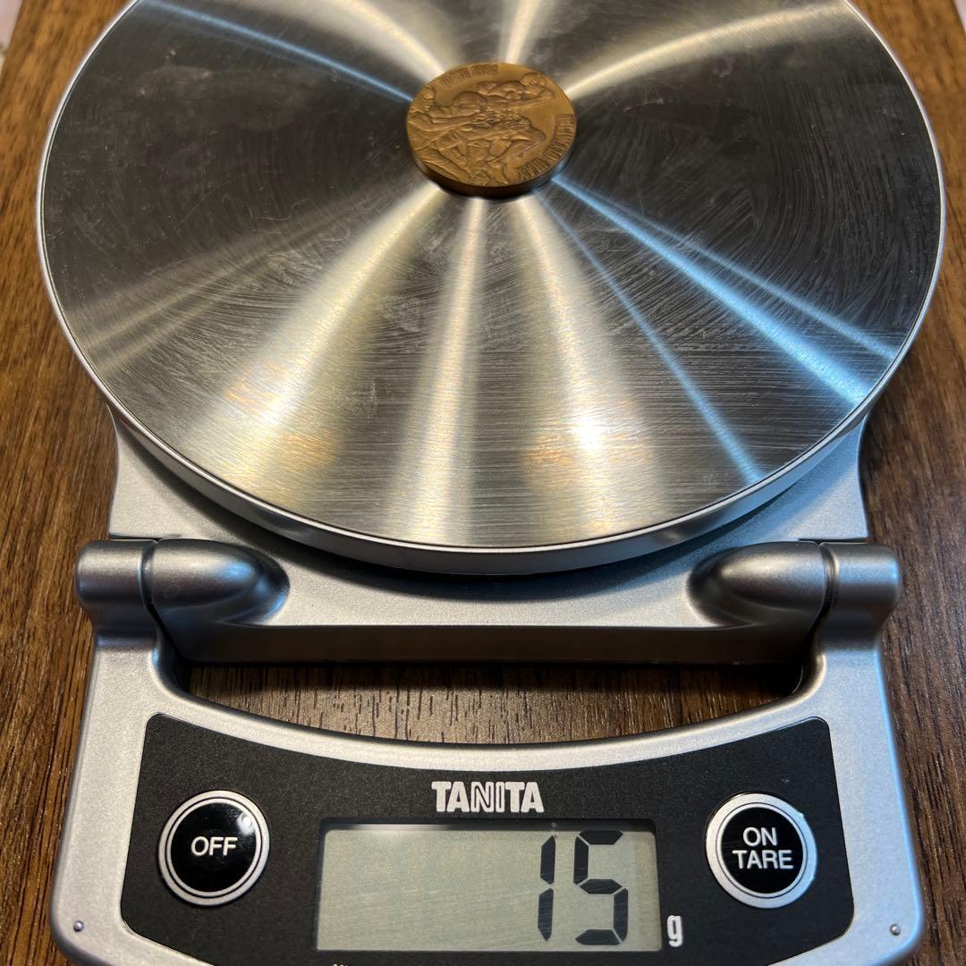 1964年東京オリンピック大会記念メダル　銀色メダル　純銀　silver 記念品