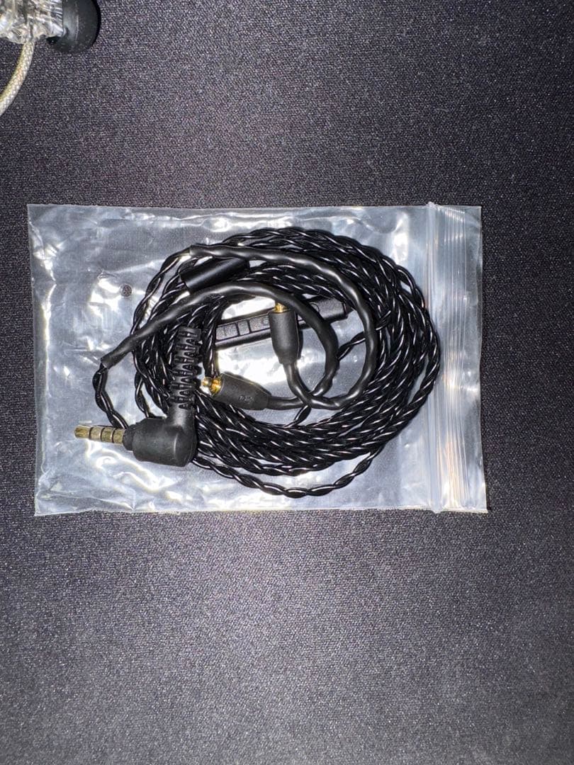 MACKIE MP-360 イヤホン 有線イヤホン イヤモニ