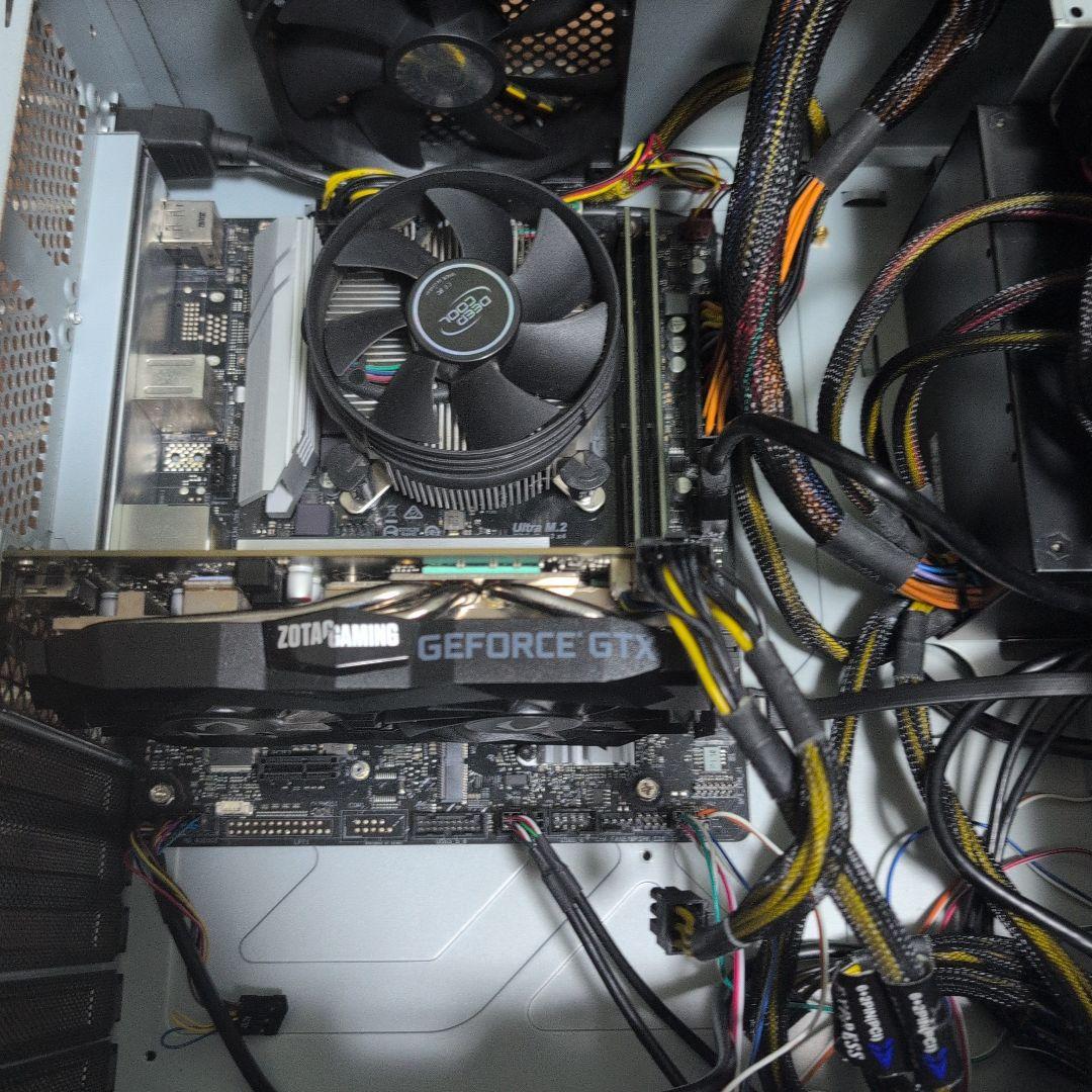 ワイルズが動く小型ゲーミングPC