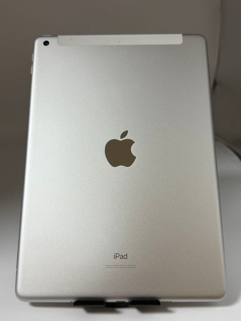超美品 iPad 第8世代 Wi-Fi+Cellularモデル 32GB