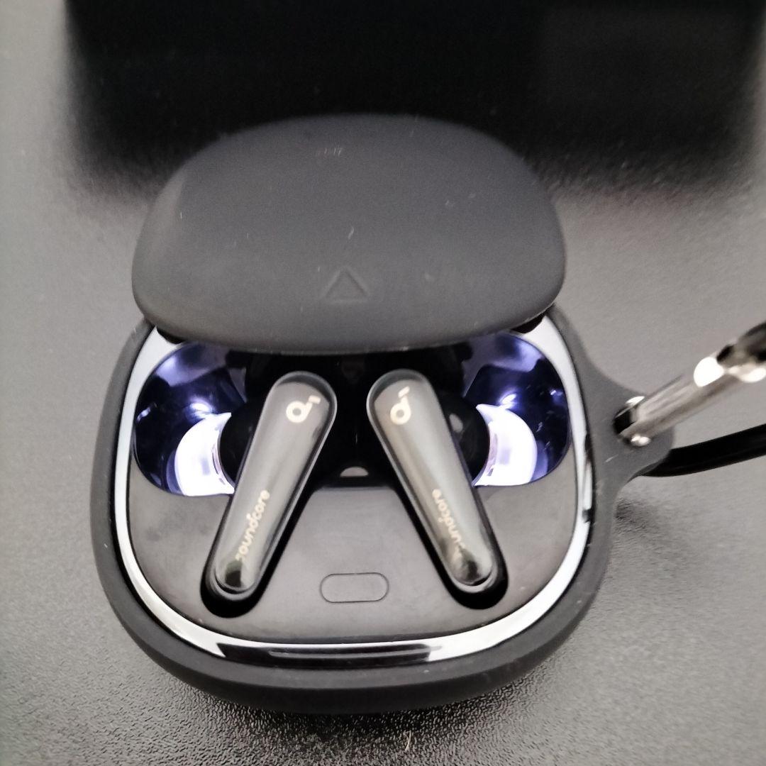 【即購入OK！匿名配送！】 Anker　アンカーリバティ4　ワイヤレスイヤホン