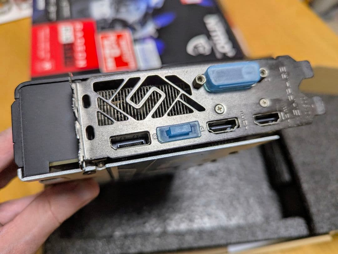 グラフィックボード・グラボ・ビデオカード Sapphire Radeon RX 590 NITRO+ 8GB GPU