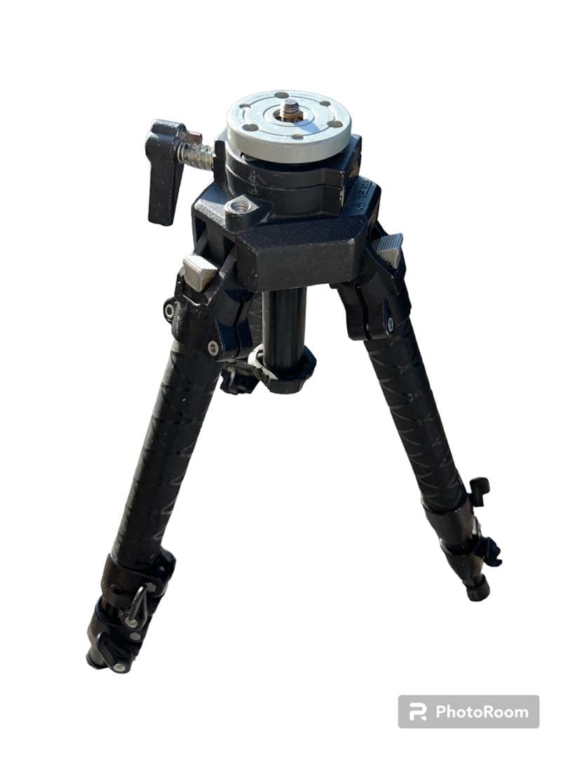 カメラ三脚　MODEL #055 MANFROTTO　カメラスタンド　一眼レフ