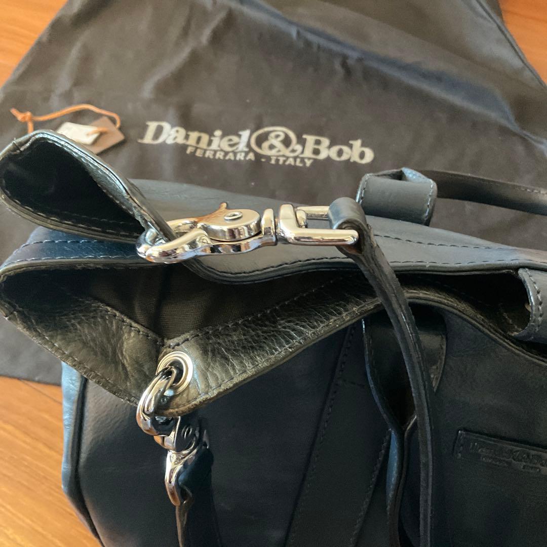 Daniel & Bob ネイビーレザートートバッグ