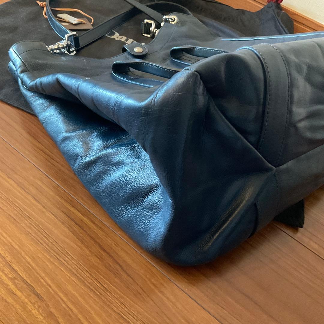 Daniel & Bob ネイビーレザートートバッグ