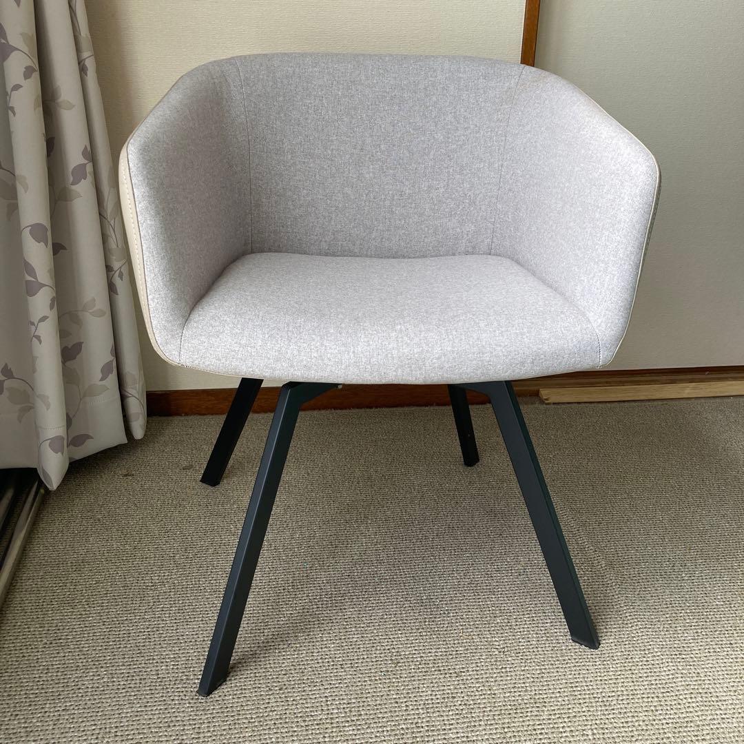 チェア　回転式