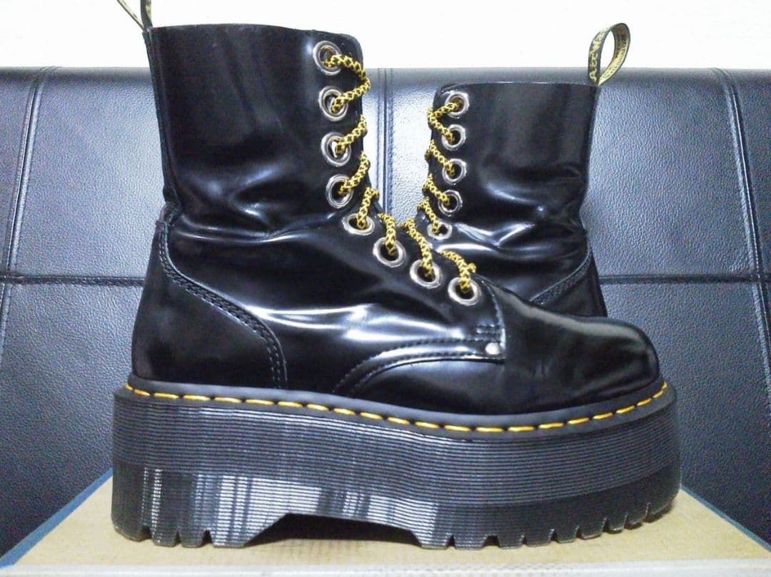 Dr.Martens JADON MAX UK4 黒 厚底 8ホール