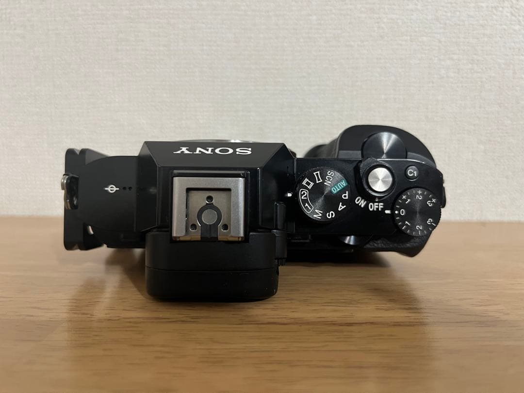 h*o様 SONY α7s ミラーレス一眼カメラ 本体と付属品