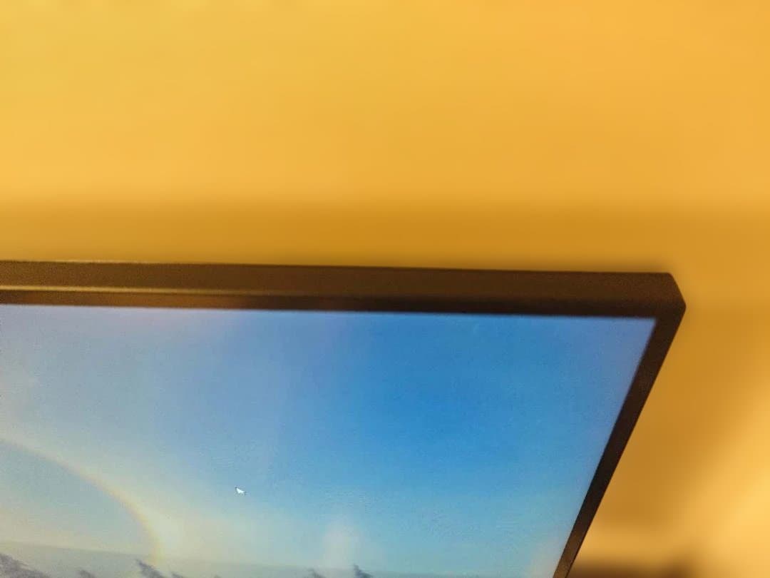 Dell 4Kモニター 27インチ U2718QM