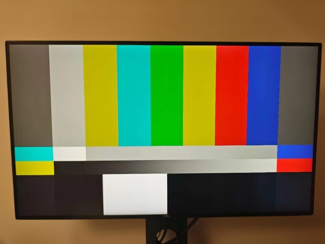 Dell 4Kモニター 27インチ U2718QM