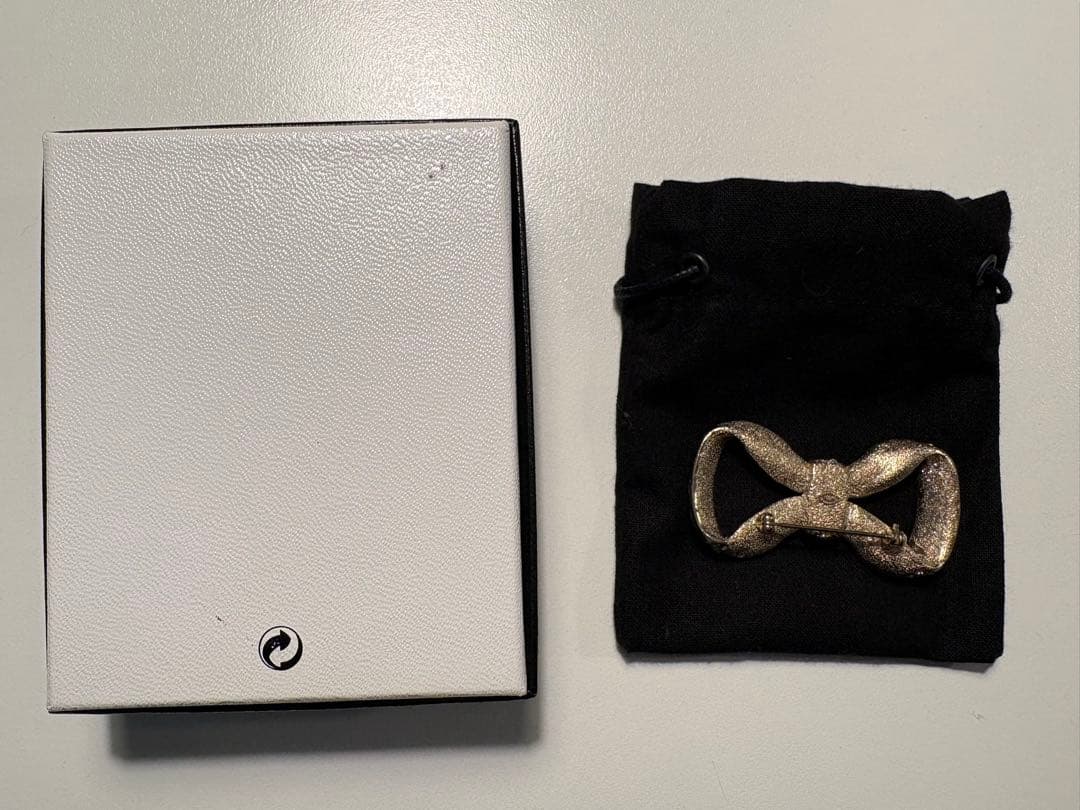 シャネル CHANEL ブローチ コサージュ ココマーク ラインストーン リボン