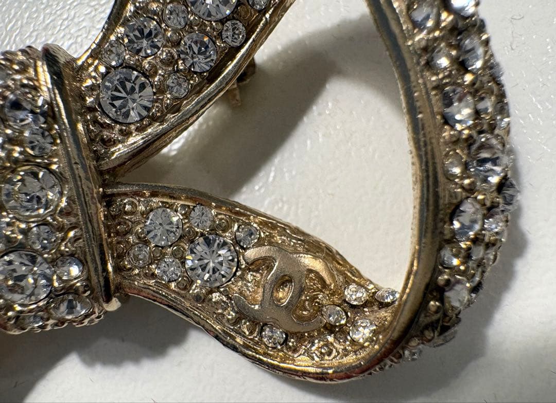 シャネル CHANEL ブローチ コサージュ ココマーク ラインストーン リボン