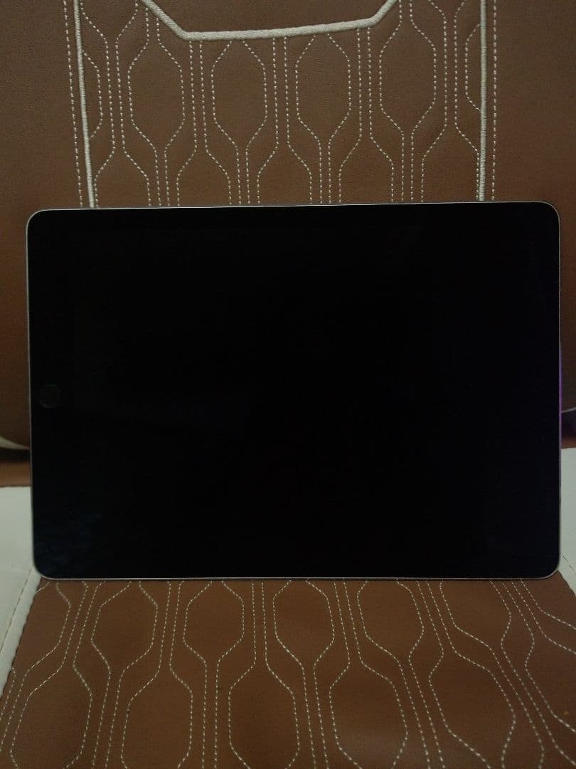 【即日発送、気持ち値下げ可】iPad Pro9,7　本体のみ。32GB