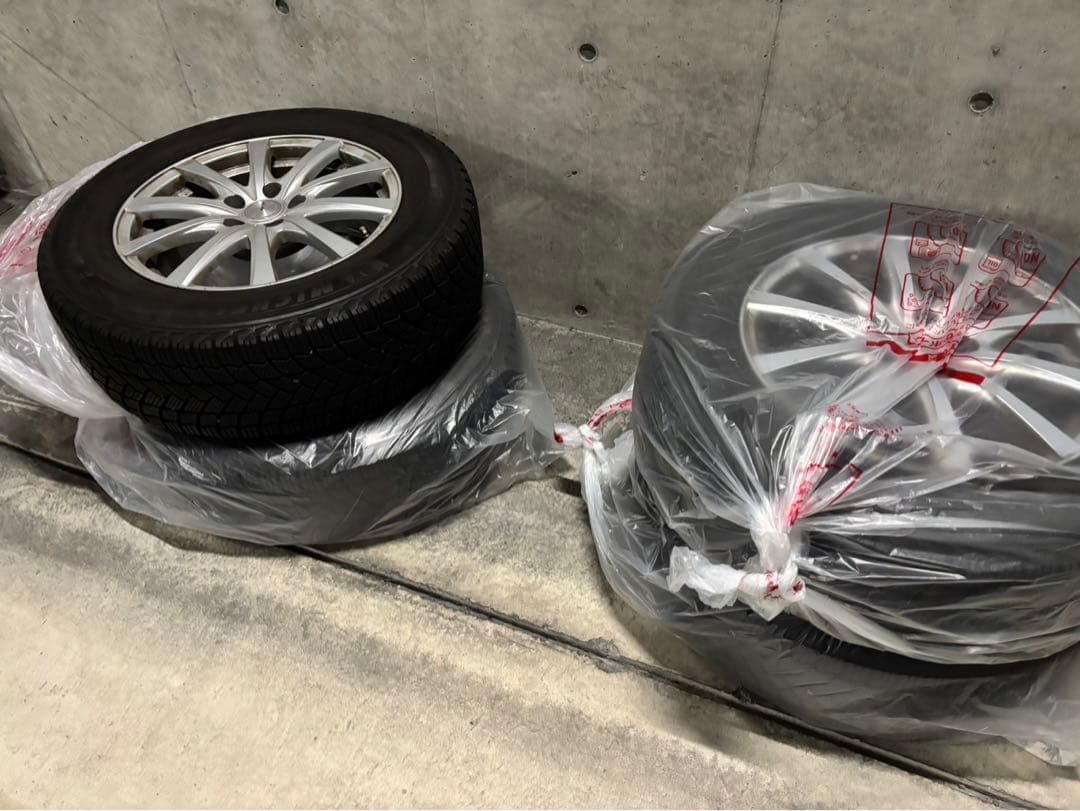 【送料込み】スタッドレス　17インチ ホイールセット (ハリヤー60)