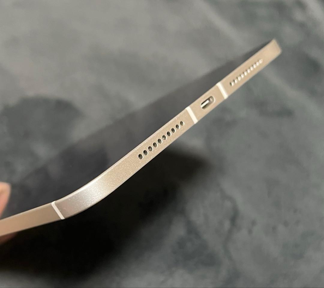 あっくん　iPad mini 第6世代　64GB セルラー