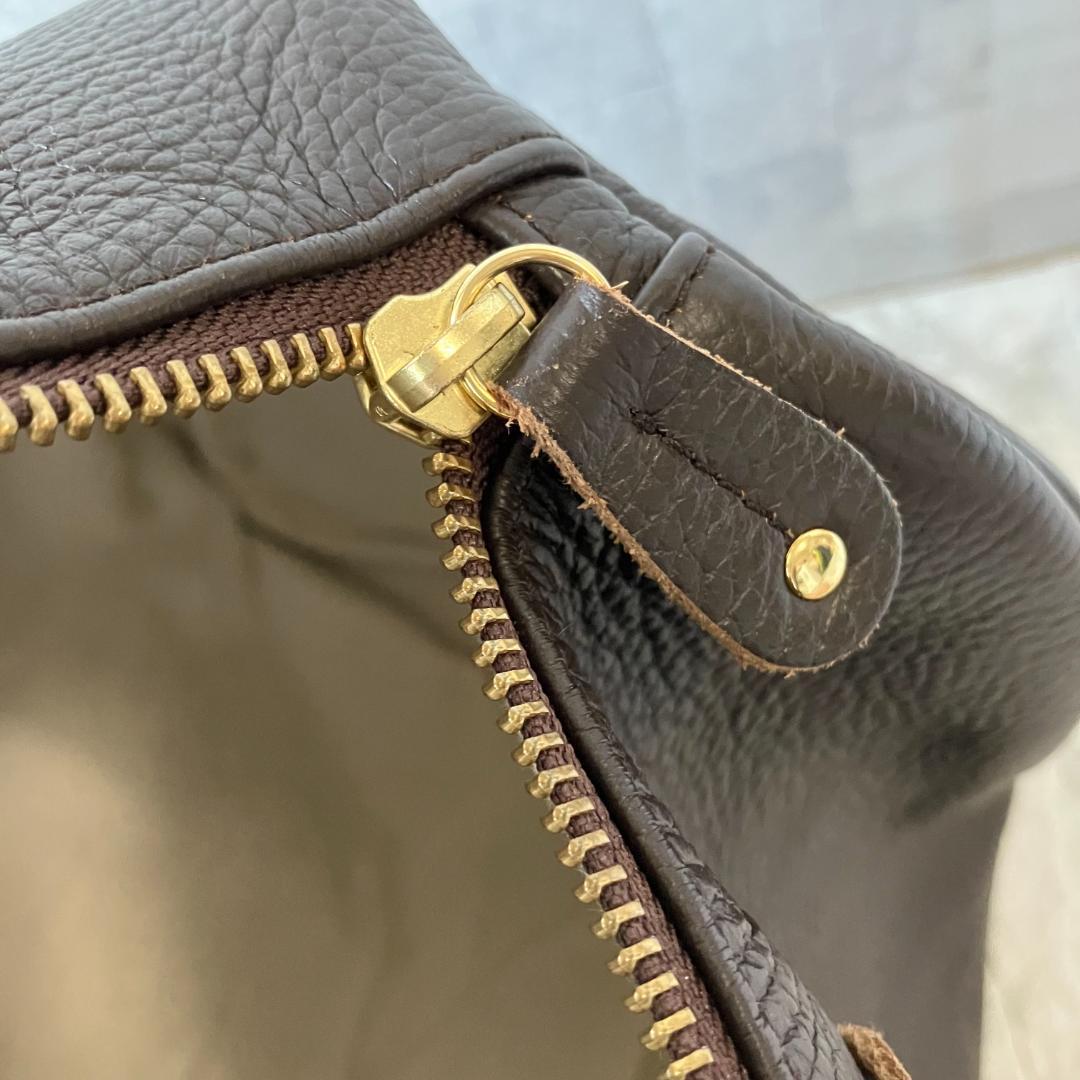 美品◎ヤングアンドオルセン EMBOSSED LEATHER BOSTON S