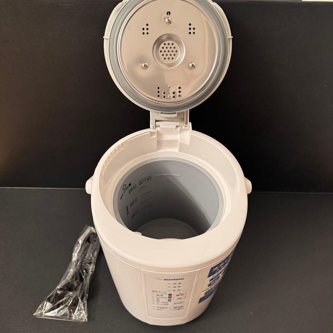 美品 23年製 象印 スチーム式加湿器 EE-RS50-WA 3.0L