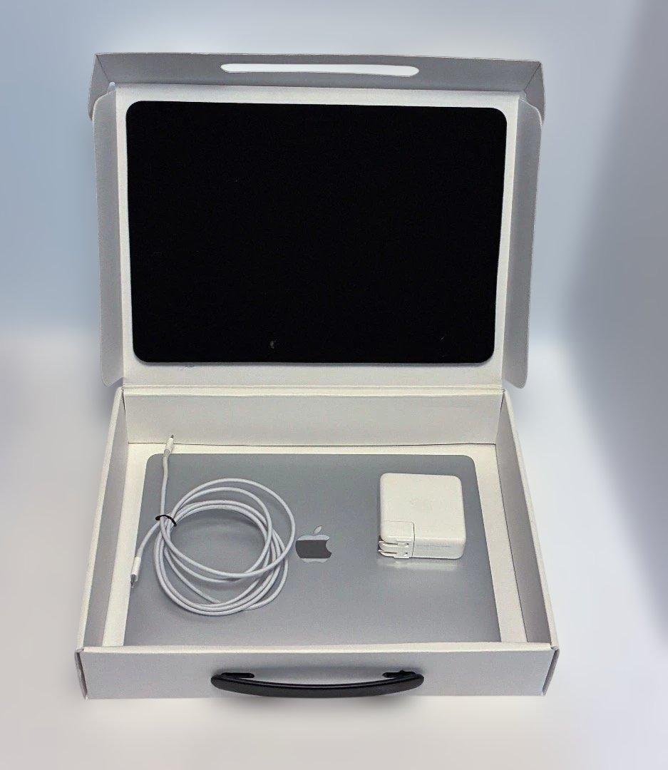 たか　Apple MacBook Pro 500GB SSD　2020年